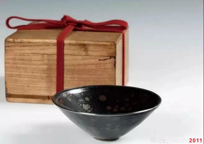 燒制建盞為什么要施厚釉?