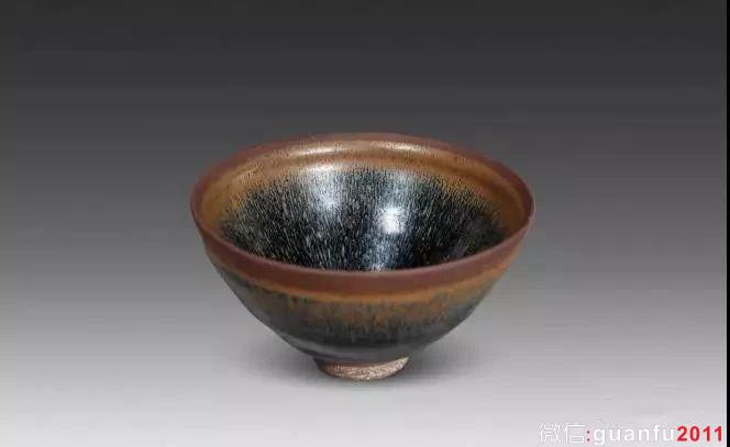 燒制建盞為什么要施厚釉?