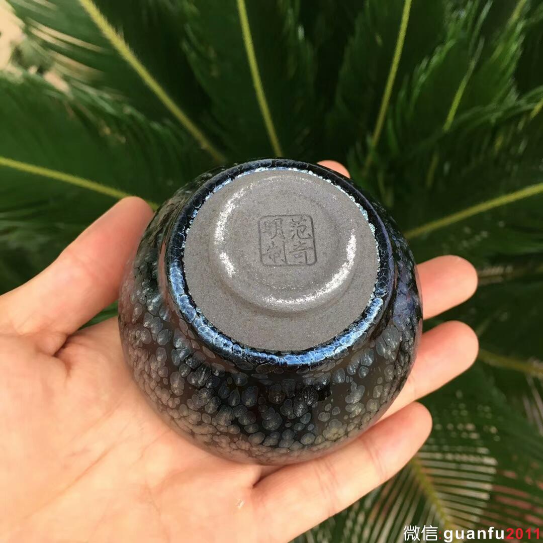 范奇明老師 油滴斂口盞：口徑8*5.5