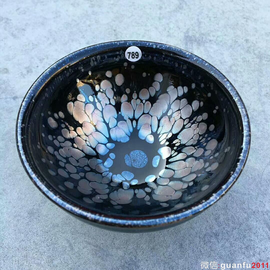 巫貴豪師傅 黑底金滴：口徑9.2*5.2