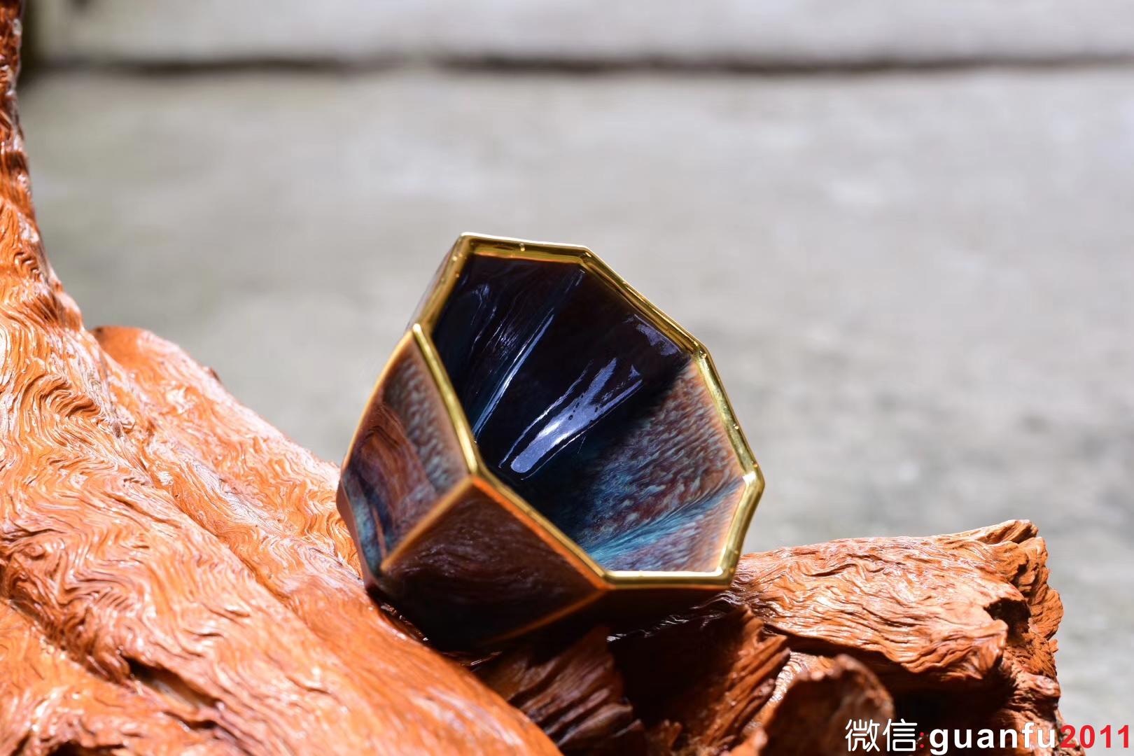 【八面玲瓏】星月盞 描金邊 四戶八窗明,玲瓏逼上清. 范澤鋒制 口徑:10.8公分高6公分