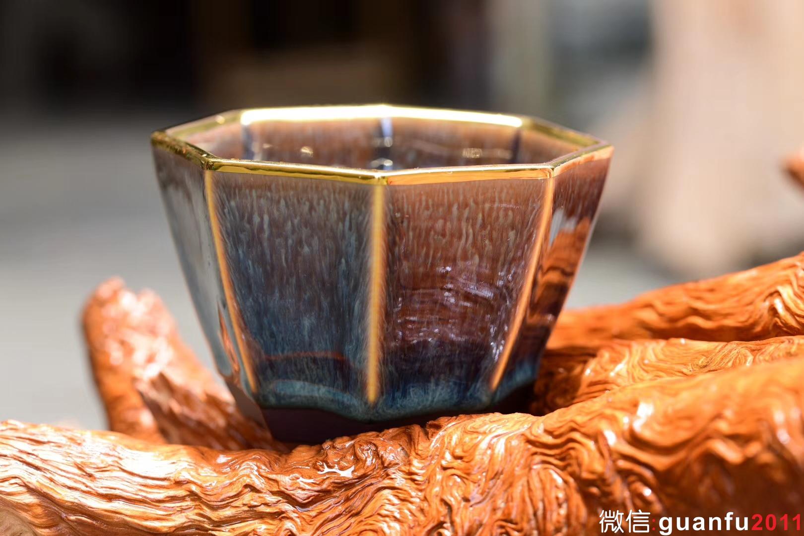 【八面玲瓏】星月盞 描金邊 四戶八窗明,玲瓏逼上清. 范澤鋒制 口徑:10.8公分高6公分