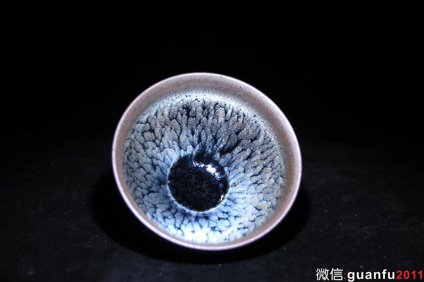 【作者】李昌海老師 【品名】鷓鴣斑 【規(guī)格】9.1 x 5.3 cm