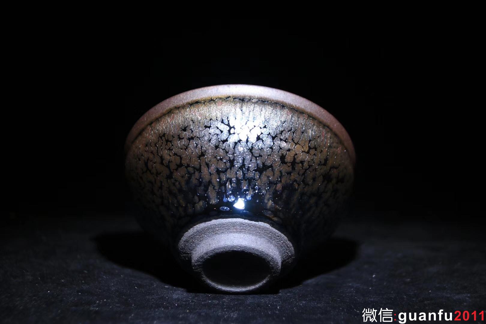 【作者】李昌海老師 【品名】鷓鴣斑 【規(guī)格】9.1 x 5.3 cm