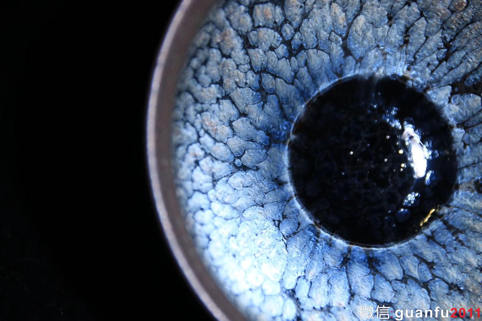 【作者】李昌海老師 【品名】鷓鴣斑 【規(guī)格】9.1 x 5.3 cm