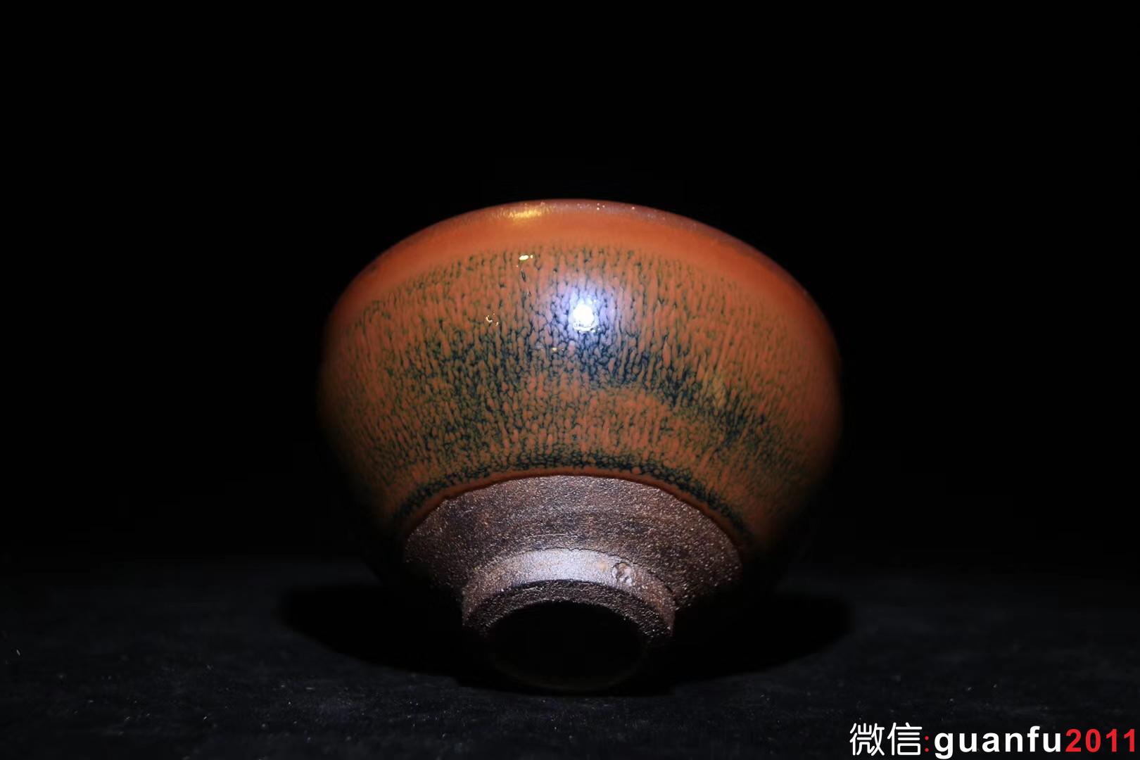 【作者】吳興乾老師 【品名】金蘭兔毫 【規(guī)格】8.7 x 5.3 cm