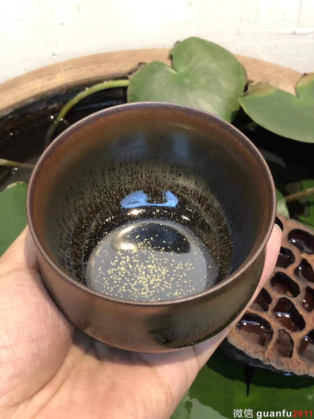 李遠(yuǎn)興老師 （星辰）龍窯柴燒 手握杯子