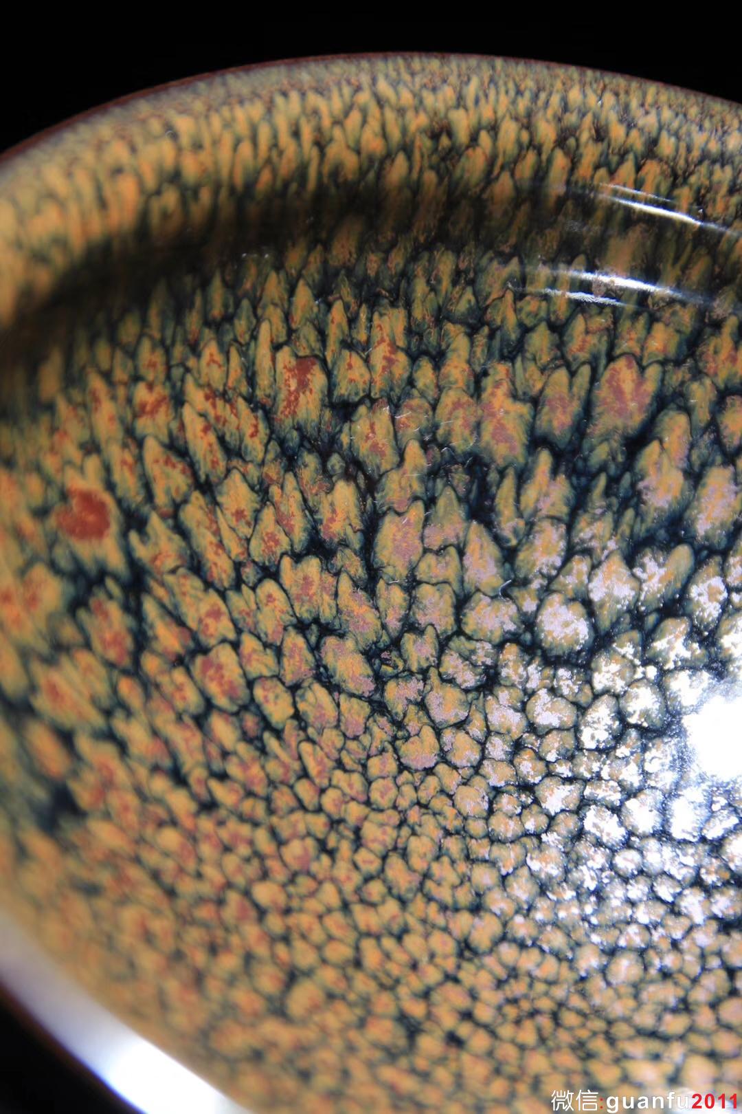 【作者】范澤鋒老師 【品名】褐鷓鴣斑 【規(guī)格】9.8 x 4.6 cm