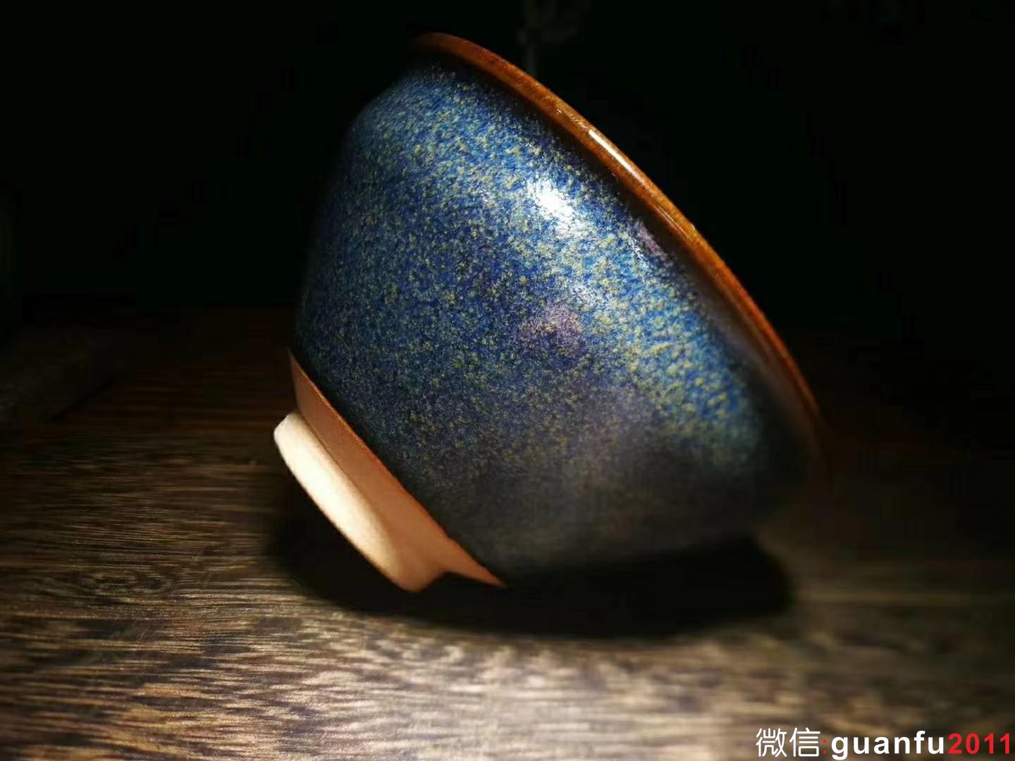 孫建興回藍釉 口徑:9.1  高:5.3