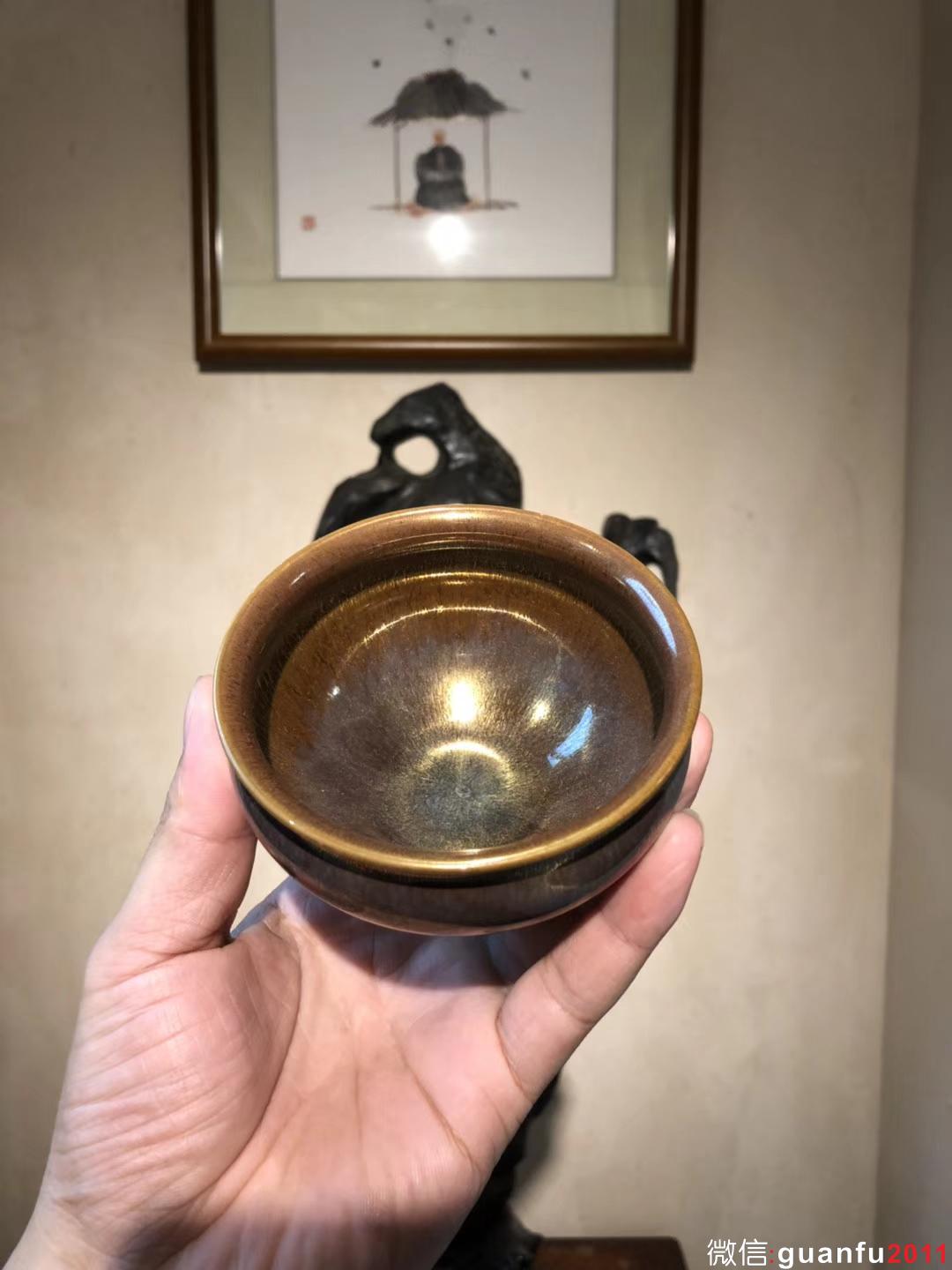 （金絲玉毫）范澤鋒老師 高級(jí)工藝美術(shù)師 金絲玉毫 紫砂胎 口徑：9高：6  收藏級(jí) 天然胎土和釉礦石的完美結(jié)合