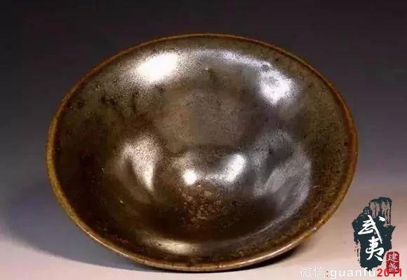 如何正確的欣賞建盞的美？教你從哪些角度去欣賞建盞！