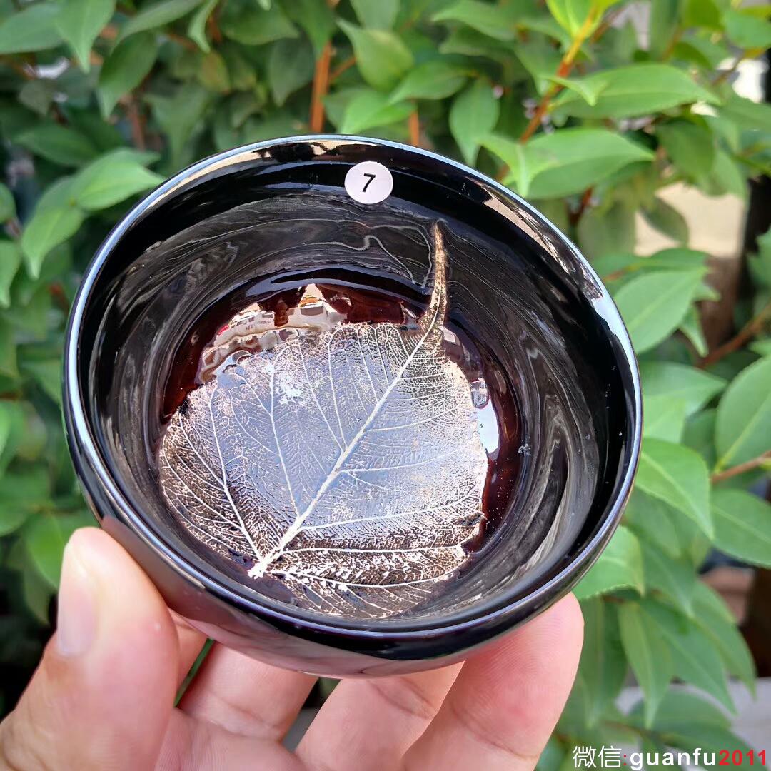 mmexport1534555600384