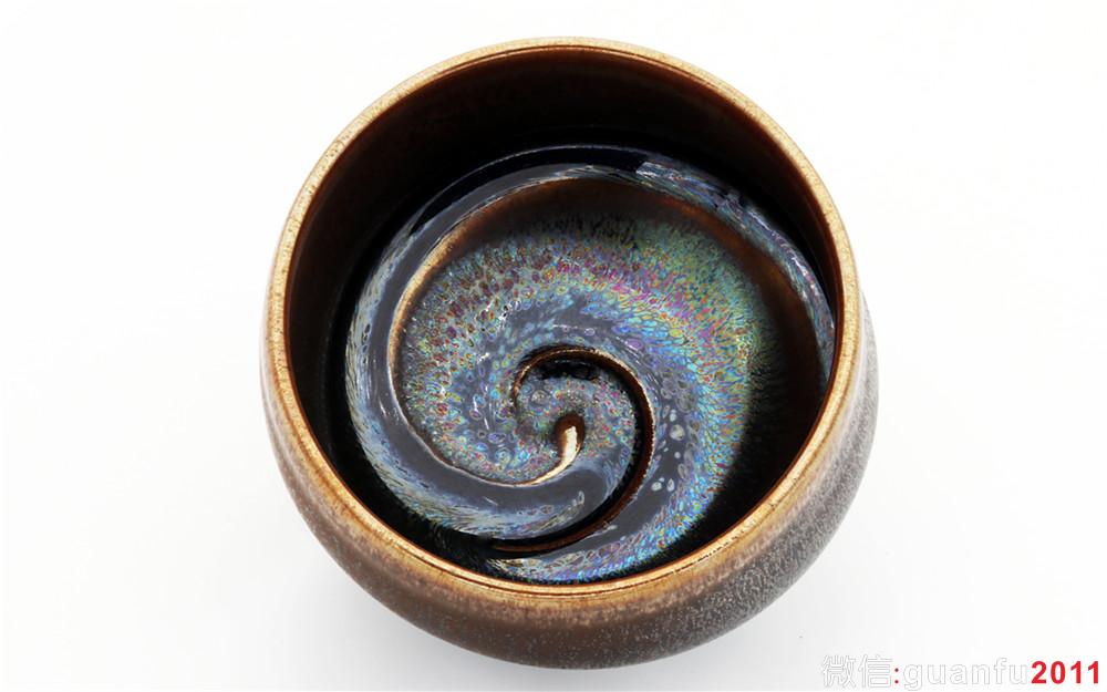 中國的建窯 世界的建盞--尚吉雷和長江惣吉建盞彩光曜變工藝原理分析
