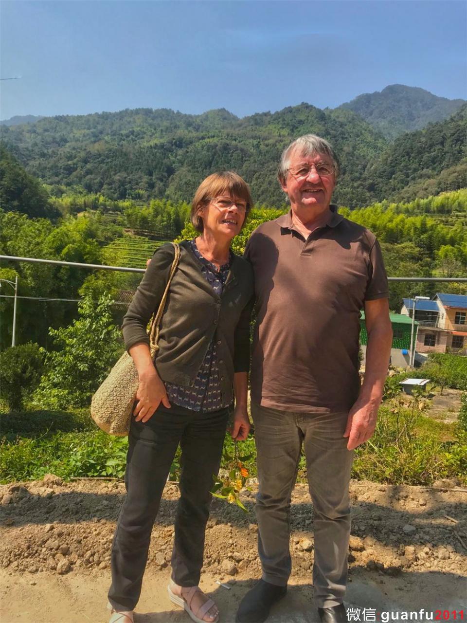 中國的建窯 世界的建盞--尚吉雷和長江惣吉建盞彩光曜變工藝原理分析