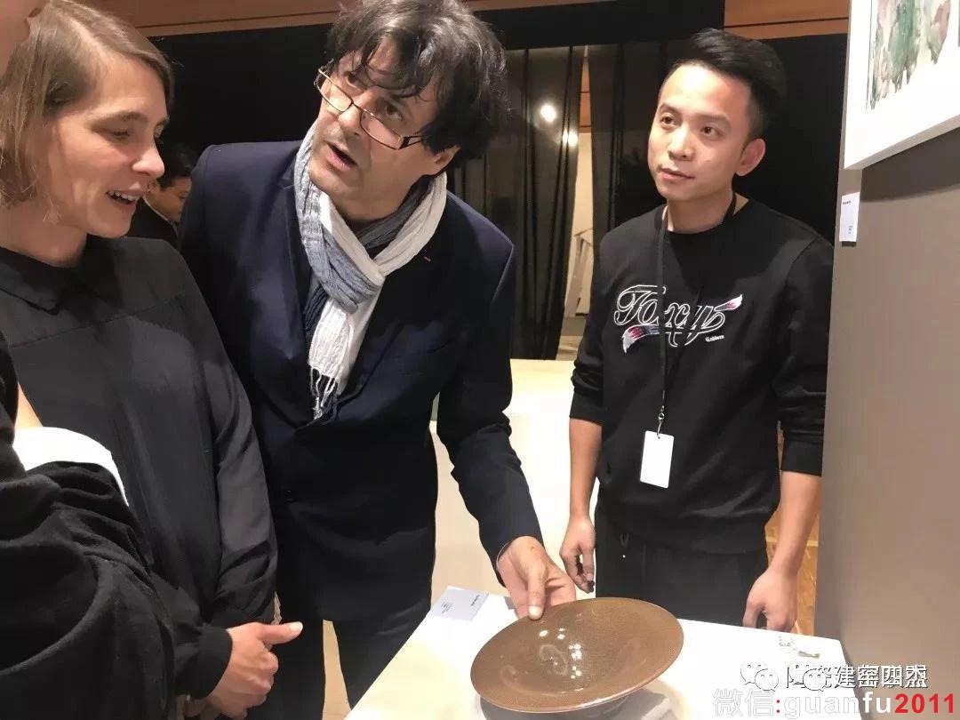 法國(guó)盧浮宮非遺展?jié)M載歸來(lái)，獨(dú)家揭秘建窯四杰之陳葉琦與建盞的巴黎之旅