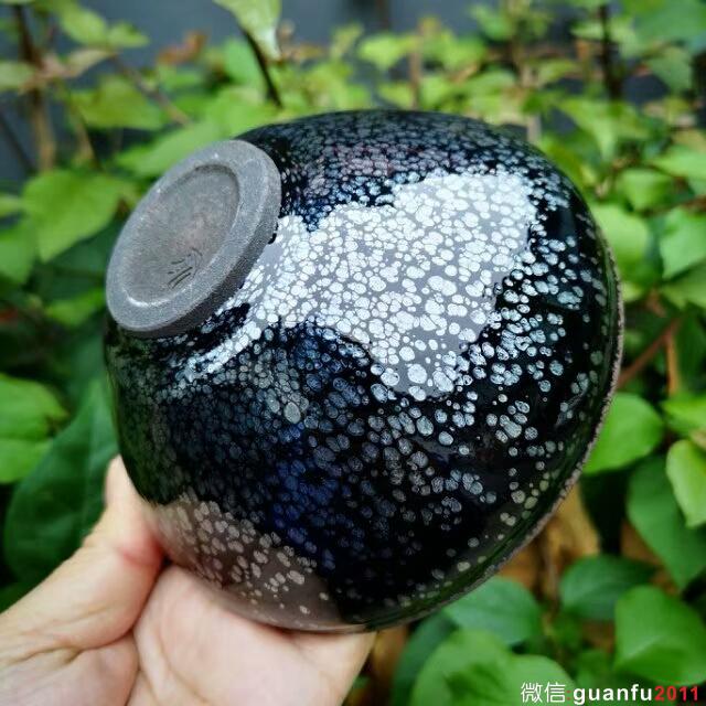 13口徑，黑底銀斑，35窯，只出這一個(gè)精品大盞