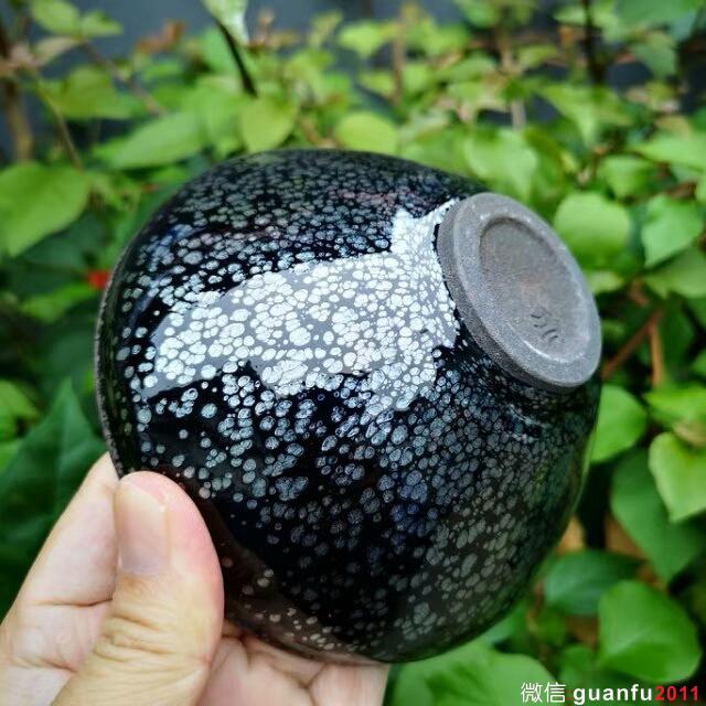 13口徑，黑底銀斑，35窯，只出這一個(gè)精品大盞