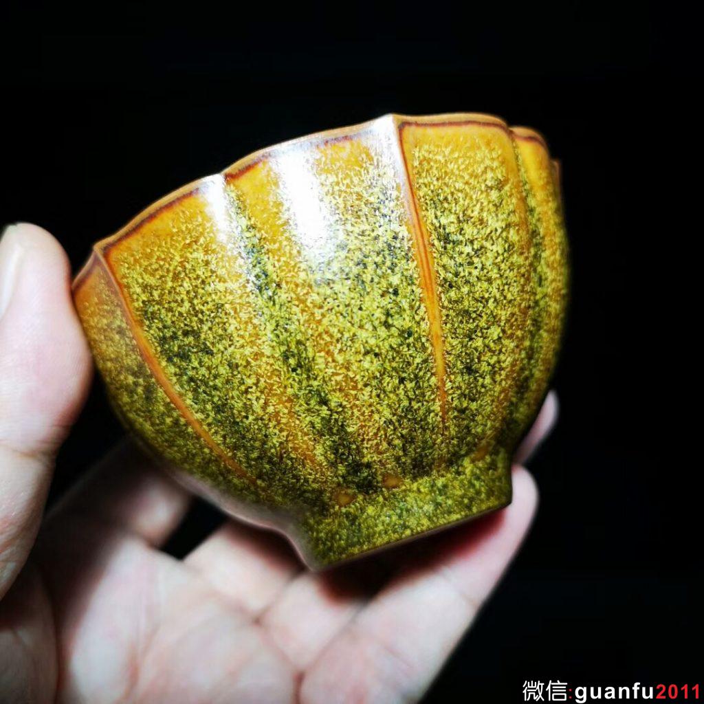 龍泉國大師～陳愛明老師作品，茶沫留香