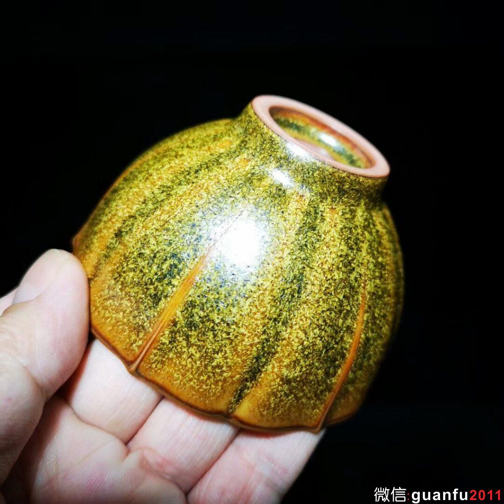 龍泉國大師～陳愛明老師作品，茶沫留香