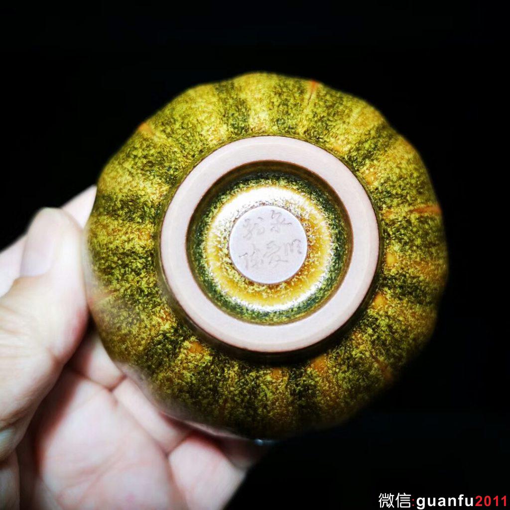 龍泉國大師～陳愛明老師作品，茶沫留香