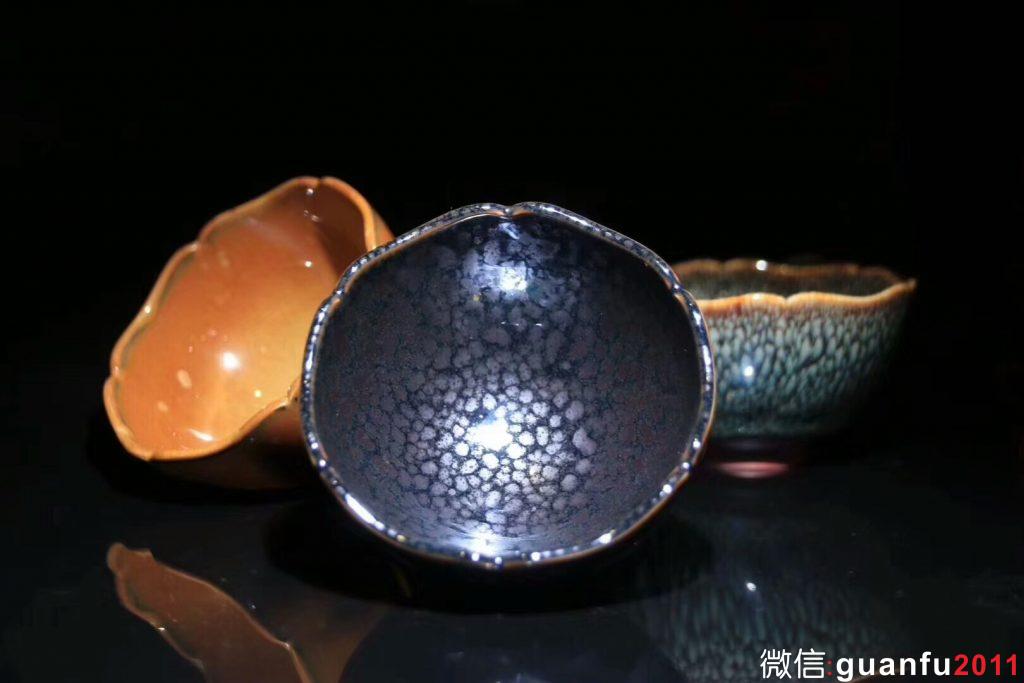 mmexport1542702513356