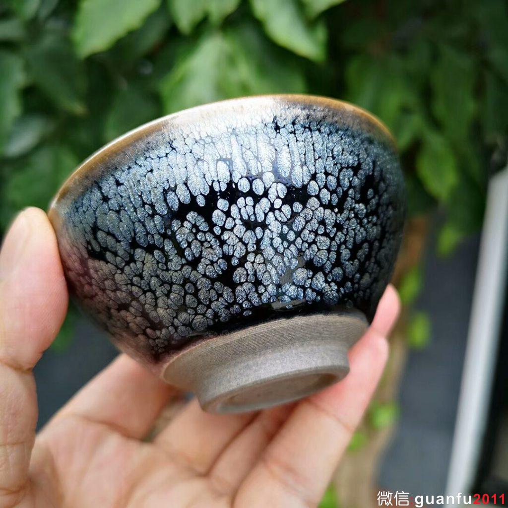 mmexport1542780354375