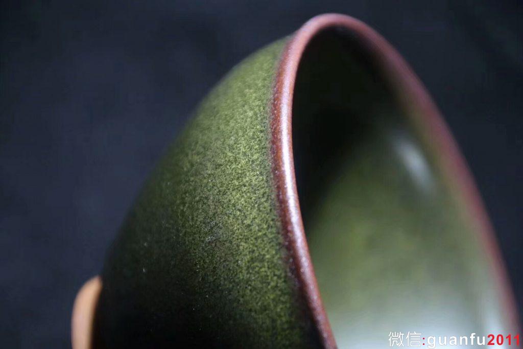 李盞工坊 作者：李遠興 作品：柴燒 茶綠釉 口徑：9cm*5.8cm