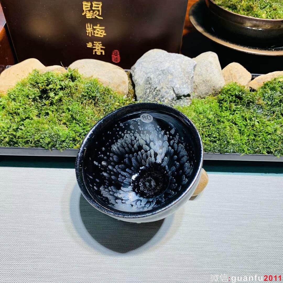 mmexport1543478518329