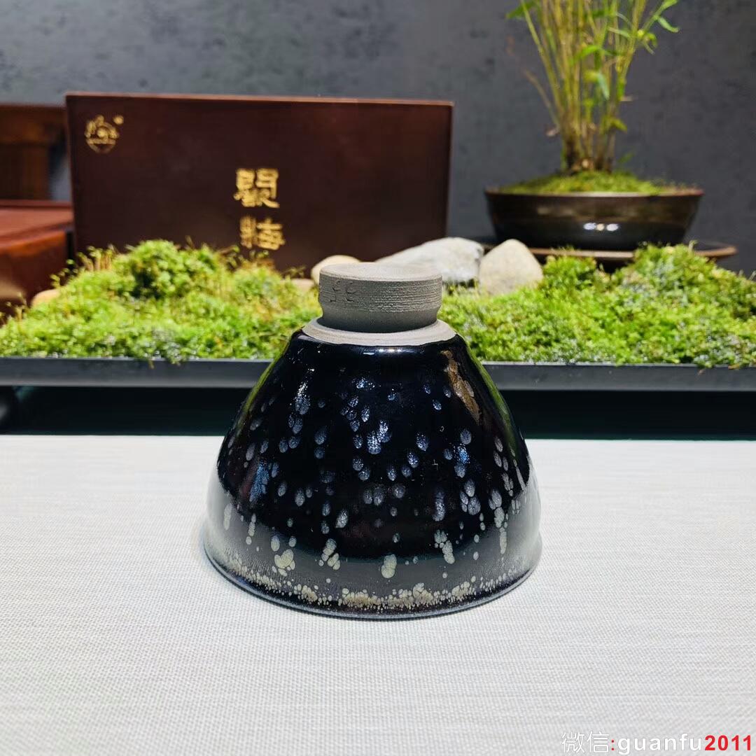 mmexport1543478530532