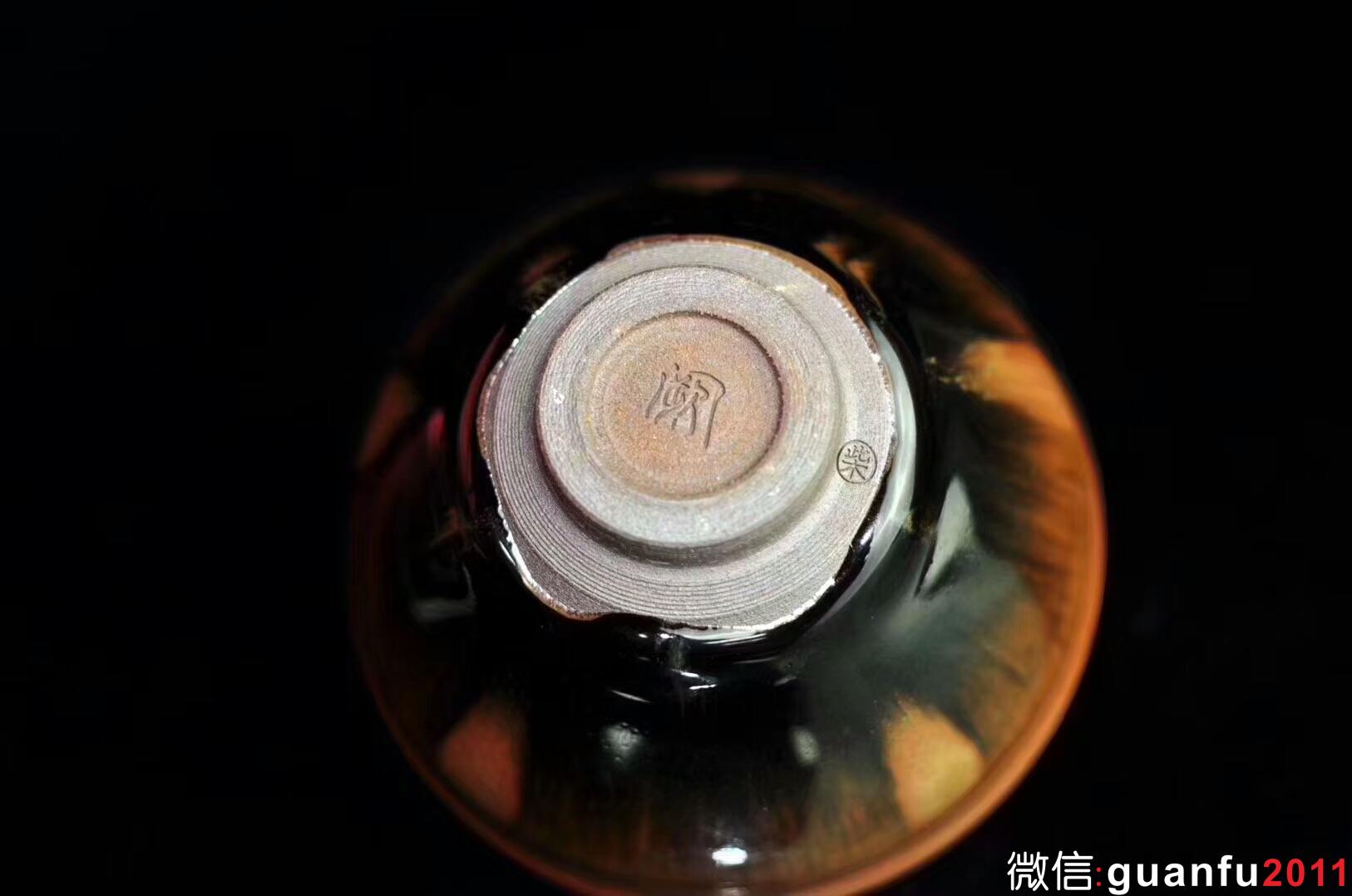 非遺傳承人   作者：闕梅嬌 作品：柴燒 西瓜紋 口徑：9.2cm*5.3bm