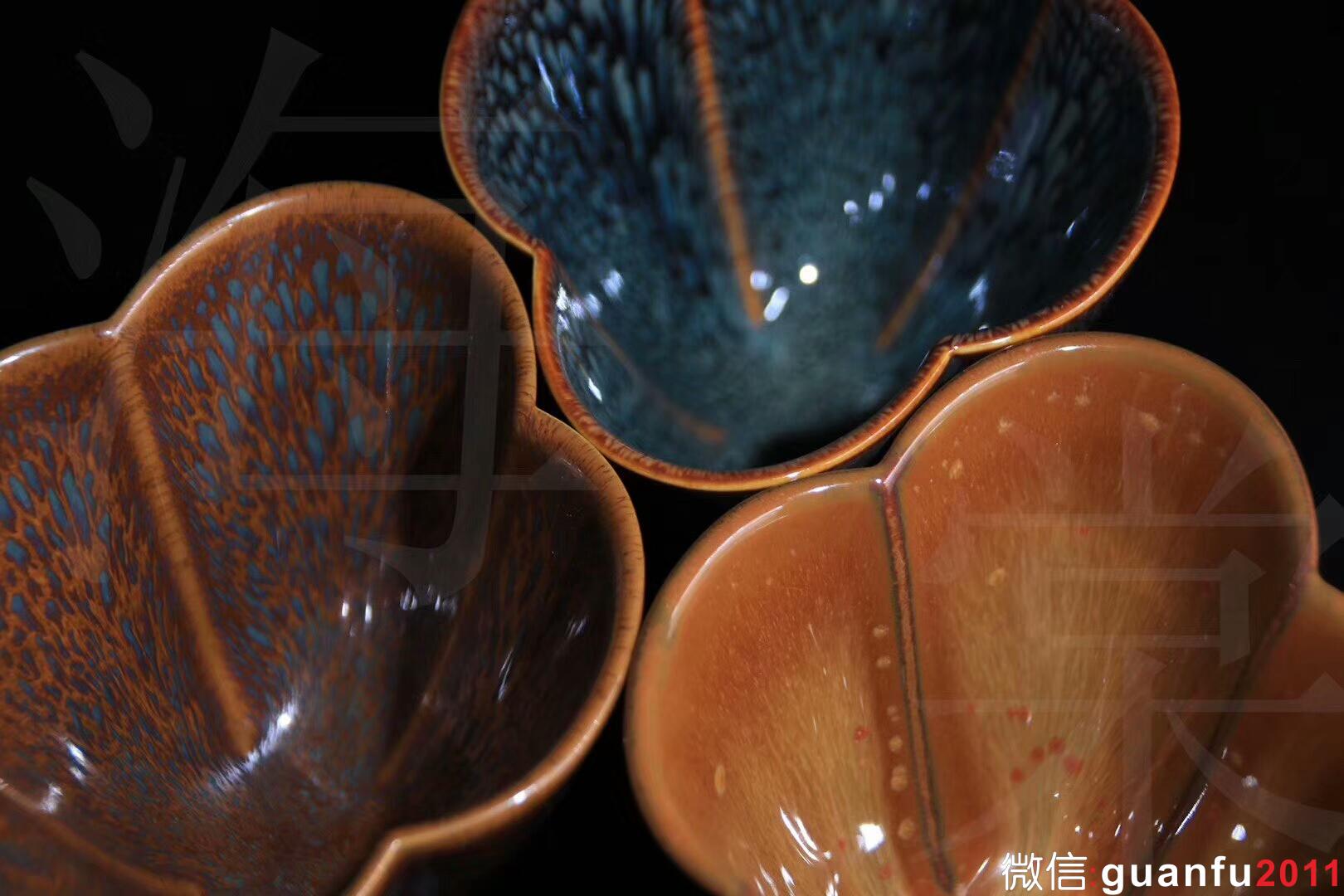 作者：范澤鋒 作品：【紅朝翠暮】海棠 口徑：10.5cm*7cm