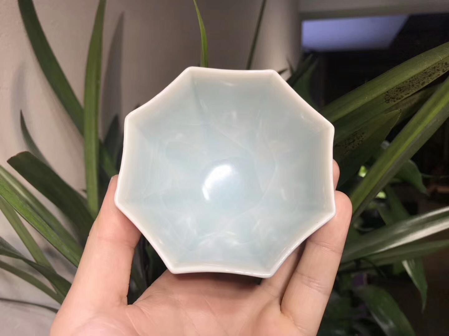 作者：陳勇老師 作品：哥窯 八方杯