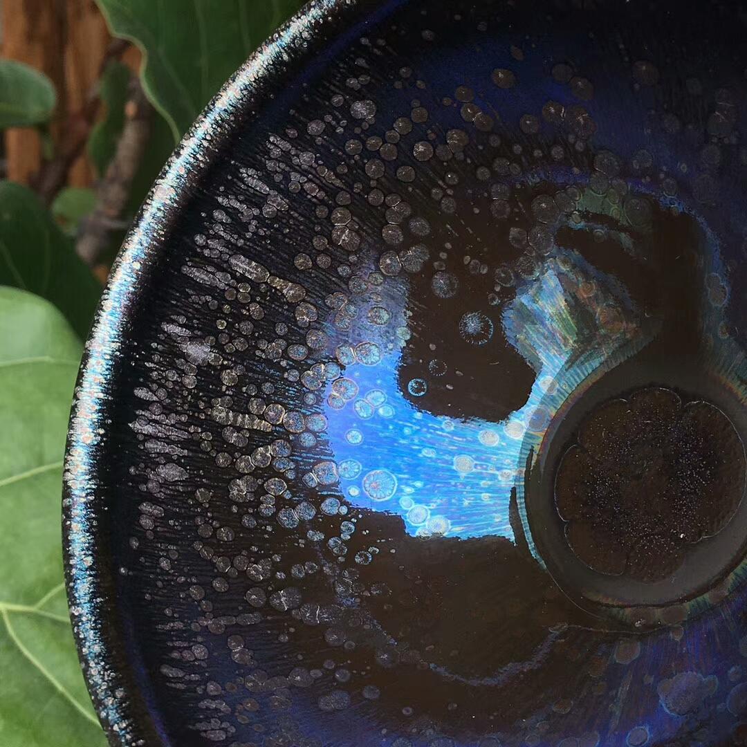 凌超，大束口金曜變盞，  口徑12.3cm高7.8cm