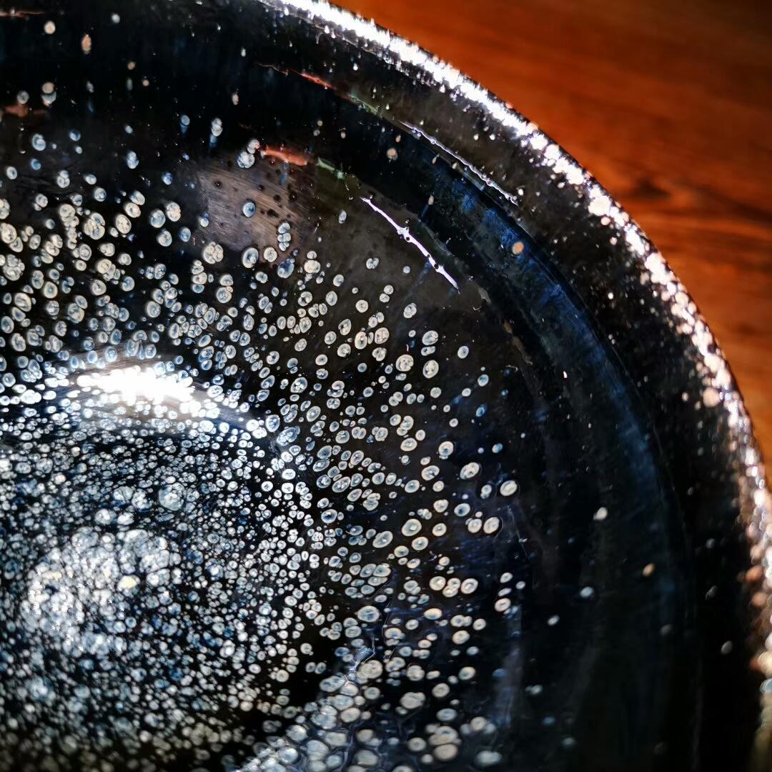 黑底銀斑泰斗～卓立旗師傅作品，水母滴口徑9.8。