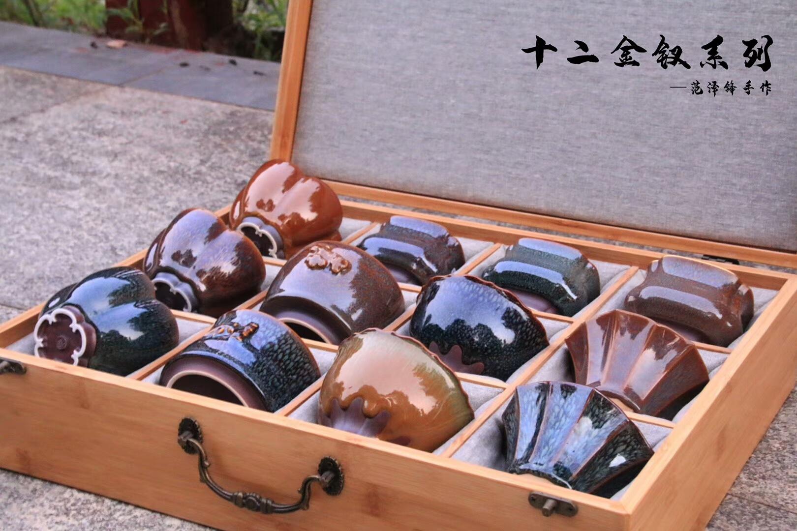 國(guó)家級(jí)研究員   正高級(jí)工藝美術(shù)師 作者：范澤鋒 作品 ：【十二金釵 】系列