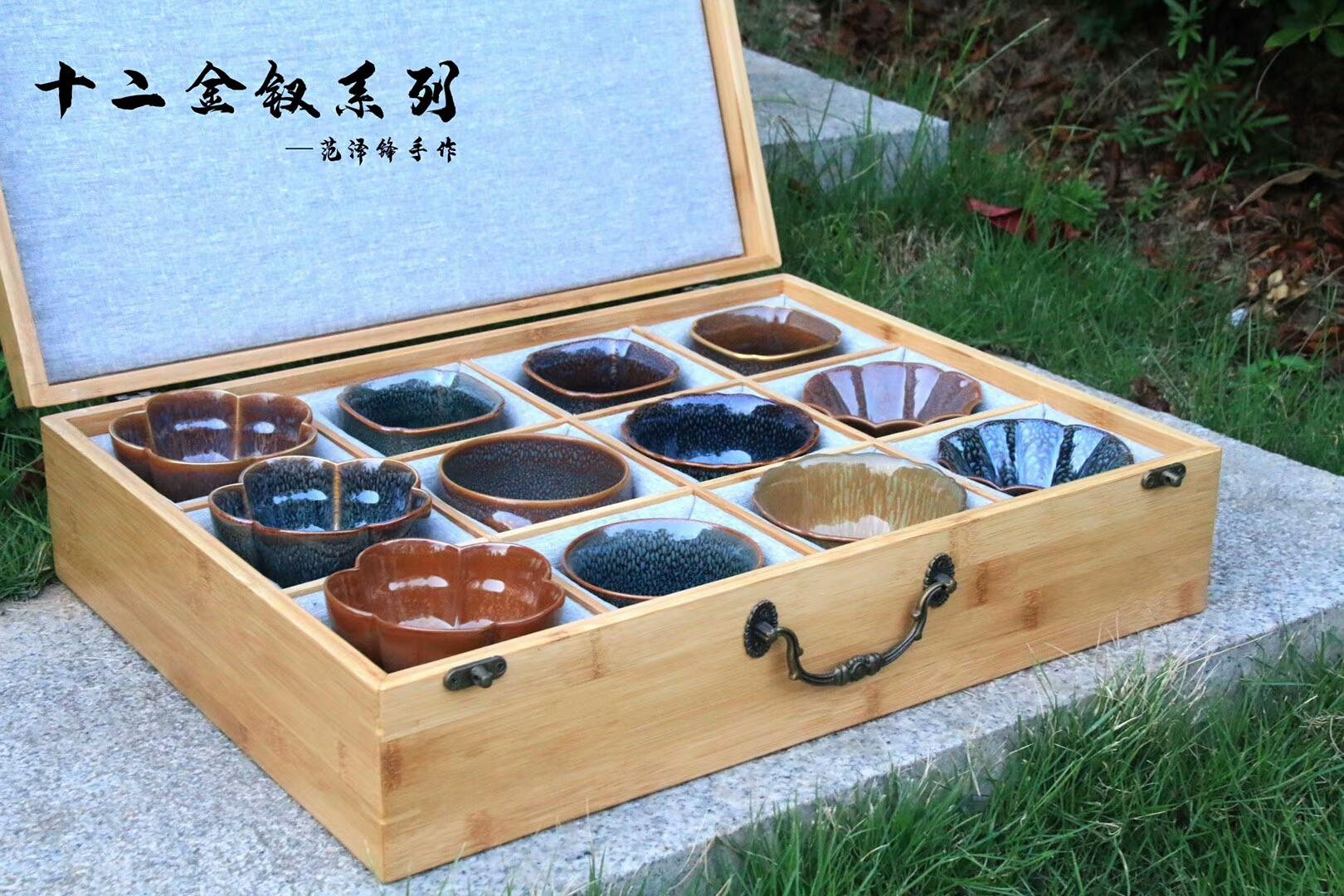 國(guó)家級(jí)研究員   正高級(jí)工藝美術(shù)師 作者：范澤鋒 作品 ：【十二金釵 】系列